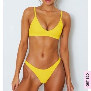 White Fox Es’cala Bikini top